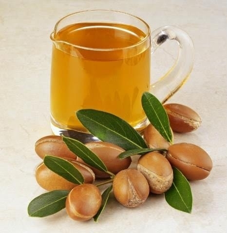 CÔNG DỤNG LÀM ĐẸP CỦA DẦU ARGAN